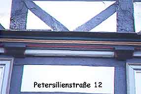 pe_12_fuellh_92_k.jpg (12869 Byte)